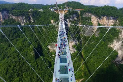 世界最長(zhǎng)最高<em>玻璃</em>橋張家界大峽谷<em>玻璃</em>橋