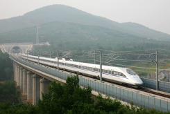中國(guó)最繁忙的鐵路<em>干線</em>之一：<em>京滬</em>鐵路