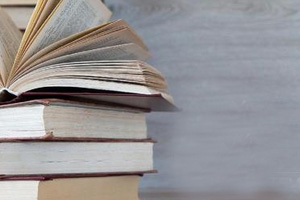 <em>通</em><em>識</em><em>課</em>《寫作<em>與</em>表達—寫作<em>與</em>表達<em>的</em>序言模式》<em>課程</em><em>思</em>政教學<em>設計</em>