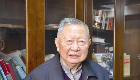 徐家福：<em>計(jì)算機(jī)</em><em>科學(xué)</em><em>和</em><em>計(jì)算機(jī)</em>軟件學(xué)專家及<em>中國</em>軟件<em>先驅(qū)</em>