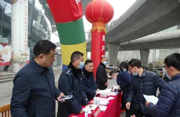 江蘇鹽城開展“<em>汽車</em><em>維修</em>質(zhì)量服務月”活動