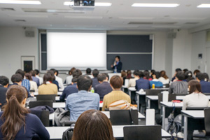 通識課：大學(xué)生就業(yè)指導(dǎo)課程思政教學(xué)案例