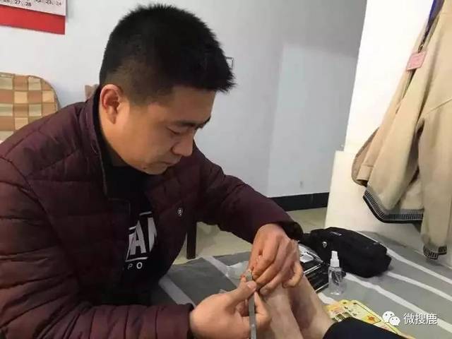 王鵬——尊老敬老，無(wú)私奉獻(xiàn)