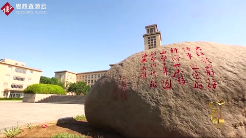 <em>感動(dòng)</em><em>中國(guó)</em>丨<em>葉</em><em>嘉</em><em>瑩</em>：希望為不懂詩(shī)的人打開一扇門