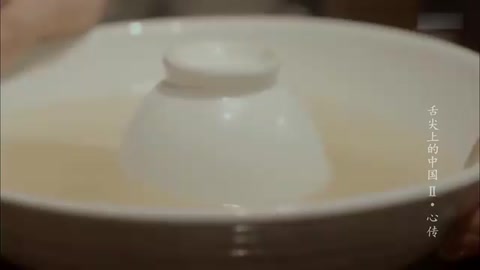 上海本幫菜傳人<em>做</em>“扣三絲”，切絲細如毫發，刀工<em>讓</em>人<em>心服口服</em>！