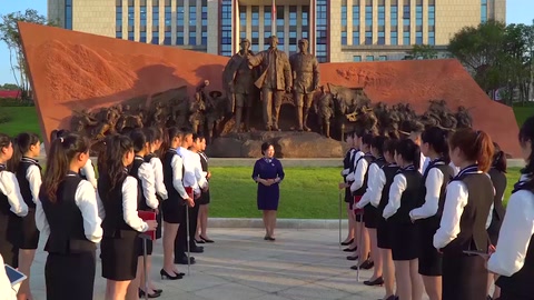 <em>微</em><em>課</em>：定制旅行管理與服務(wù)<em>專業(yè)</em>：《歷史遺址景點導(dǎo)游—四渡赤水<em>雕塑</em>墻講解》