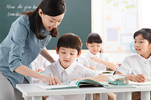 行政管理、學前<em>教育</em>、<em>小學</em><em>教育</em><em>專業</em>：《社會認知》<em>課程</em><em>思</em><em>政</em><em>案例</em>